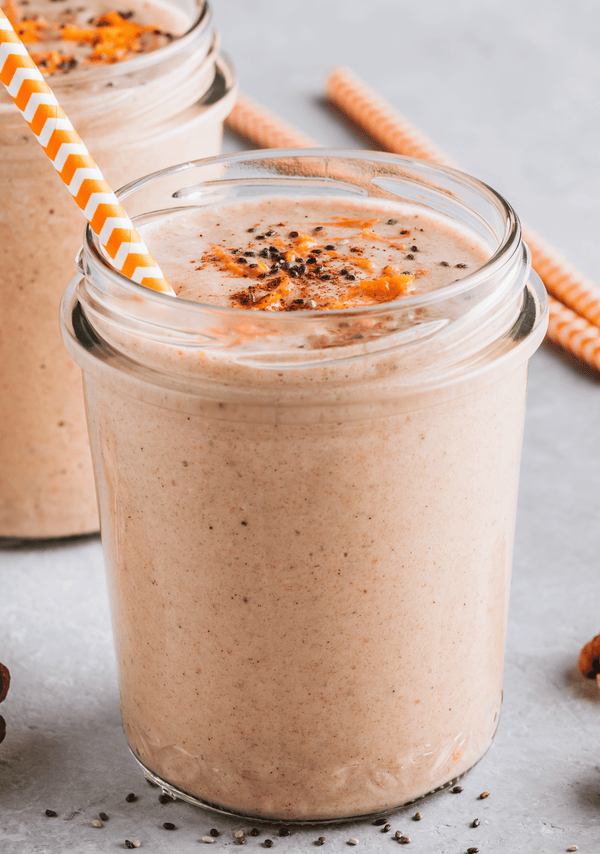 Dairy-Free Carrot Cake Smoothie for First Trimester Bloating