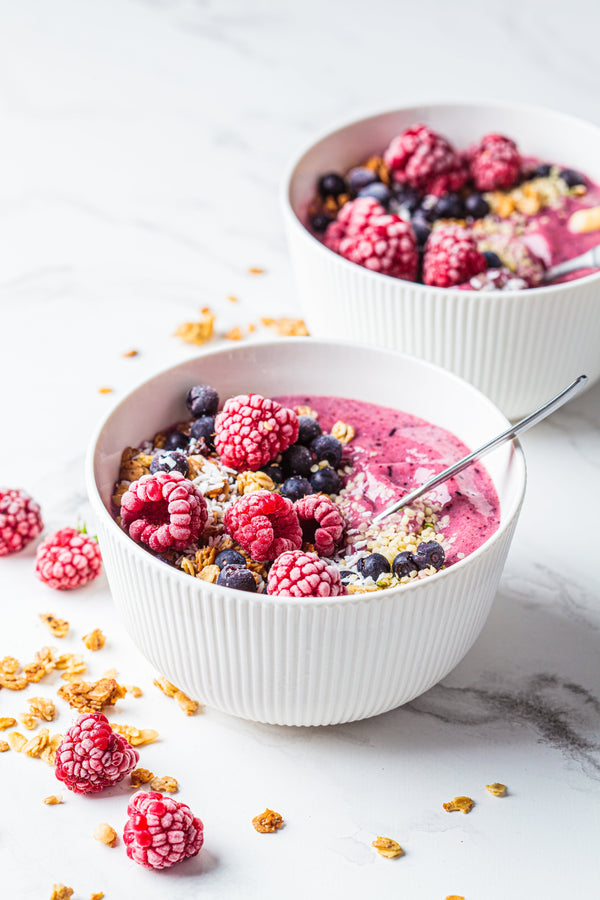 Energizing Berry Smoothie Bowl (Pregnancy-Friendly!!)