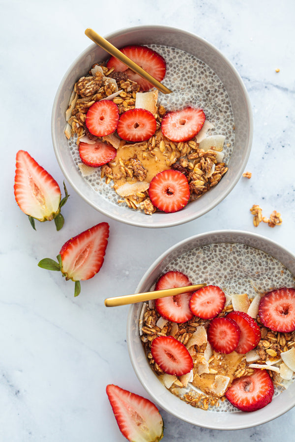 Overnight Chia Pudding with Homemade Granola (Great for Pregnancy & Postpartum!!)
