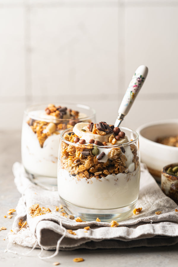 Morning Sickness Banana Chocolate Yogurt Parfait for First Trimester (Great for Nausea-Relief!!)