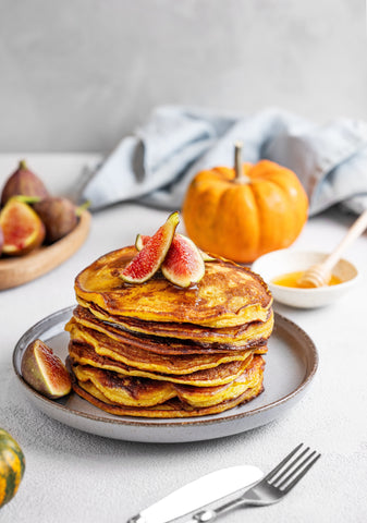 Easy Pregnancy-Friendly Pumpkin Spice Pancakes (Ultra Fluffy!)