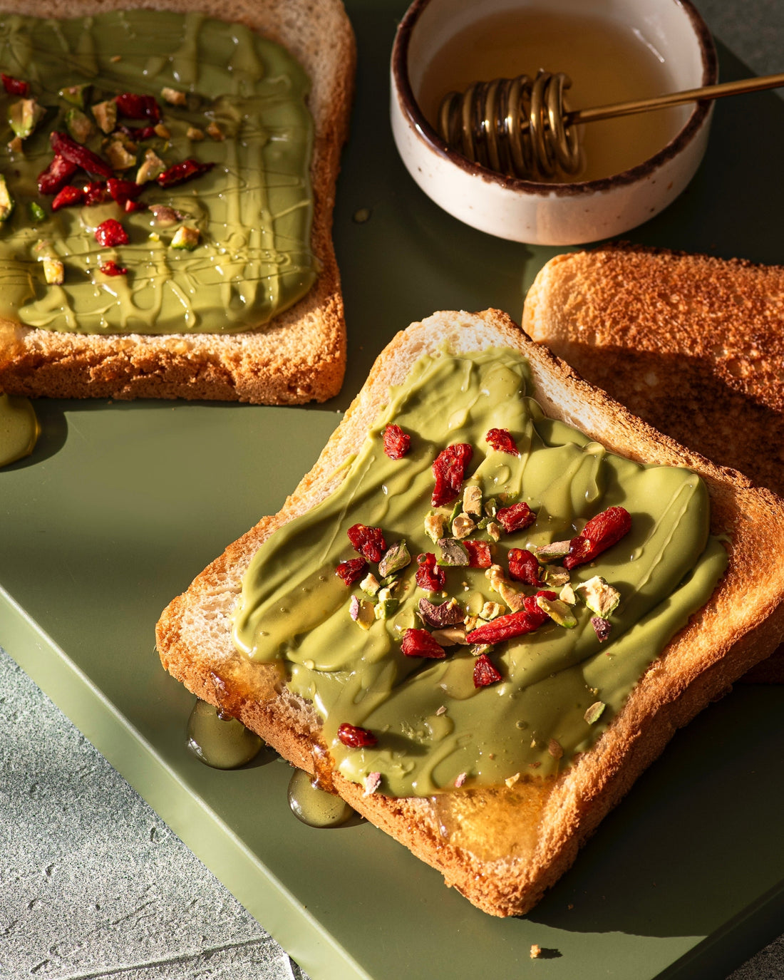 Morning Sickness Pistachio Butter Toast for First Trimester (Great for Low-Smell Days!!)