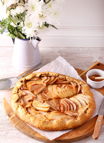 Rustic, Pregnancy-Friendly Apple Pear Galette